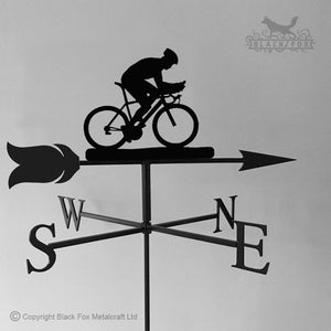 Cycling weathervane with traditional arrow